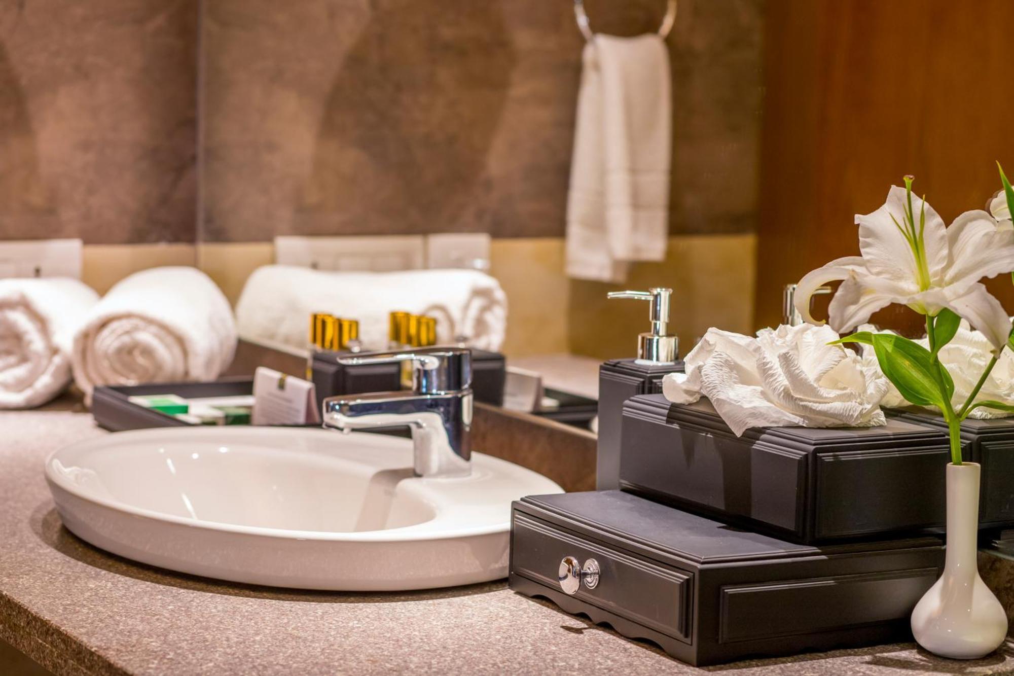 Hotel Swosti Premium Bhuvanéšvar Exteriér fotografie